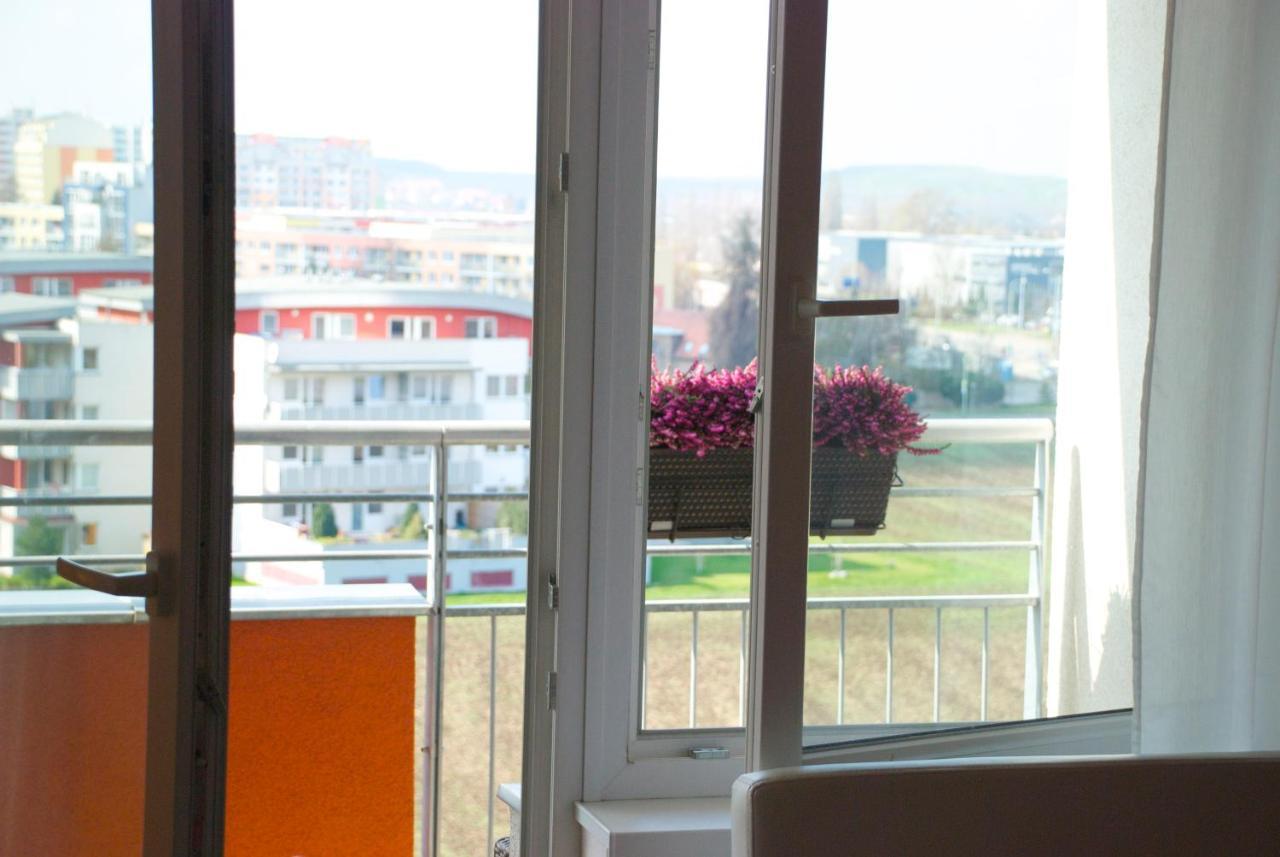A Nice Place To Stay Apartments Praga Habitación foto